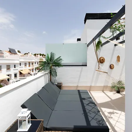 Apartment Luxury Townhouse With Rooftop Infinity Pool And Ocean Views Torremolinos