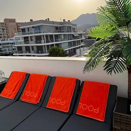Luxury Townhouse With Rooftop Infinity Pool And Ocean Views Lejlighed Torremolinos