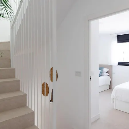 Apartman Luxury Townhouse, Infinity Pool & Ocean Views *