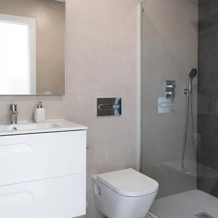 Luxury Townhouse, Infinity Pool & Ocean Views Apartman *