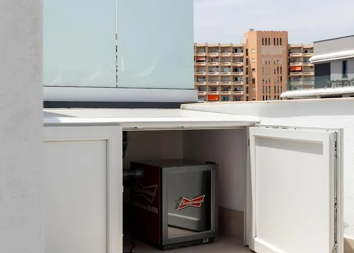 Luxury Townhouse, Infinity Pool & Ocean Views * Torremolinos