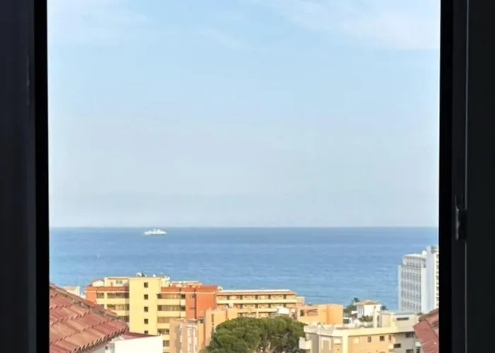 Luxury Townhouse, Infinity Pool & Ocean Views Torremolinos