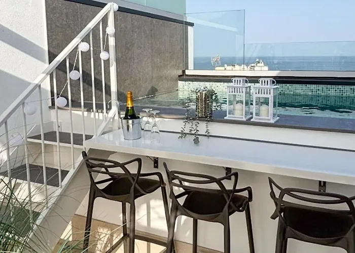 Apartamento Luxury Townhouse, Infinity Pool & Ocean Views *